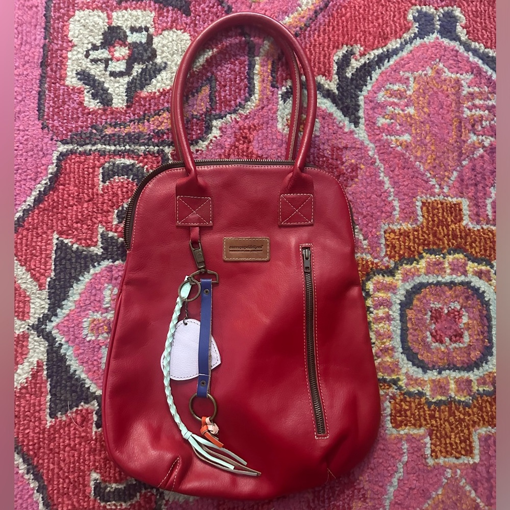 NWOT Cueropapel & tijera bag